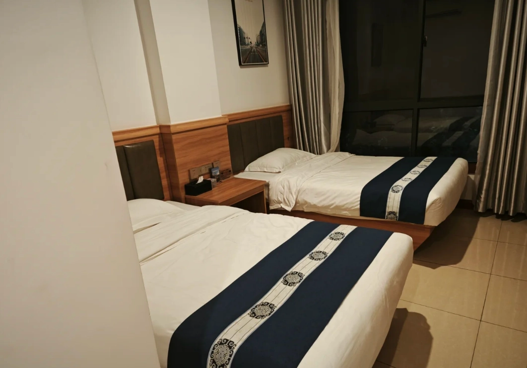 hotels near Terracotta Warriors with English speaking staff