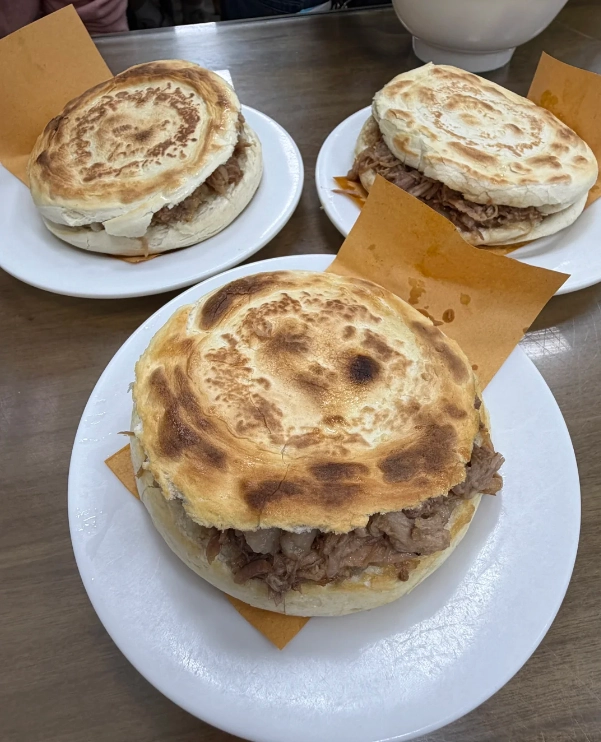 Hongshi Gorge food