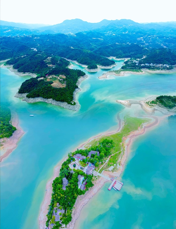 Photo of Yinghu Lake Scenic Area: Yinghu Lake photography