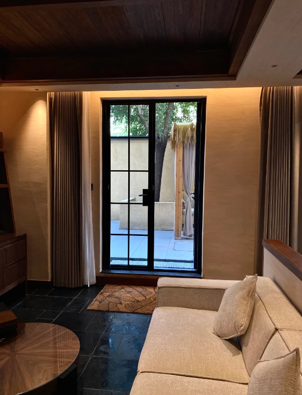 Xi'an historical district stays