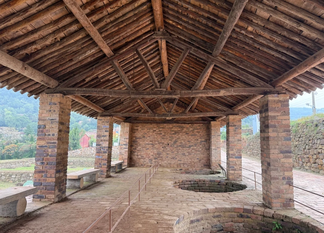 Photo of Chenlu Ancient Town: Chenlu ceramic culture