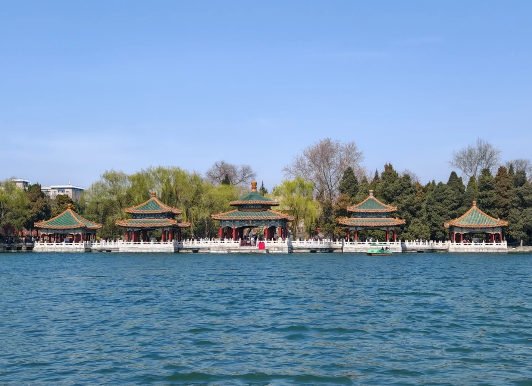 Travel photos of Beijing: White Dagoba