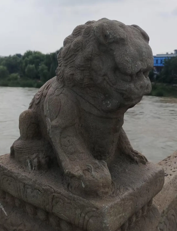 Photo of Lugou Bridge (Marco Polo Bridge): Lugouqiao lions