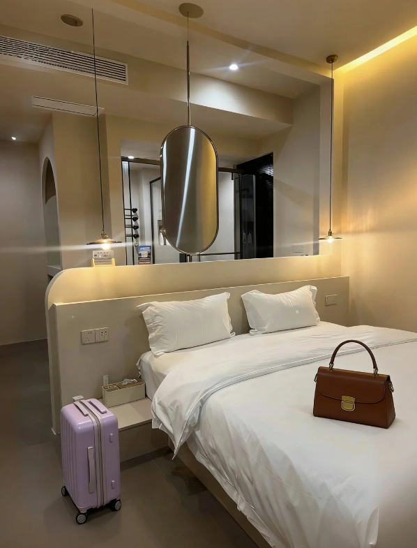 hotels near Disney Shanghai