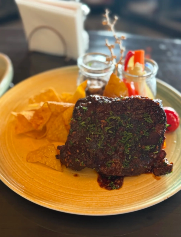 Universal Beijing Resort Food Guide: Best Restaurants & Insider Tips