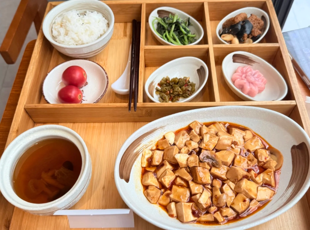 Jade Buddha Temple vegetarian food