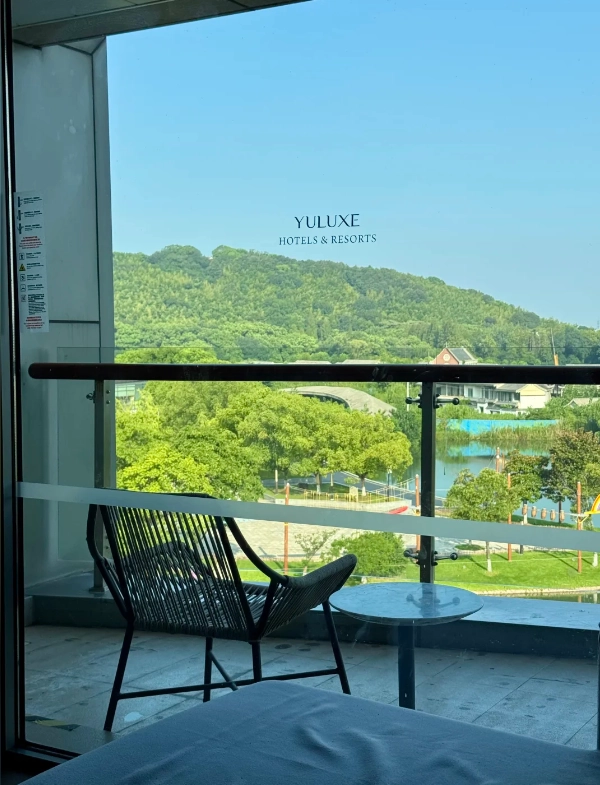 Where to Stay Near Sheshan National Forest Park: Area Guide & Hotel Picks