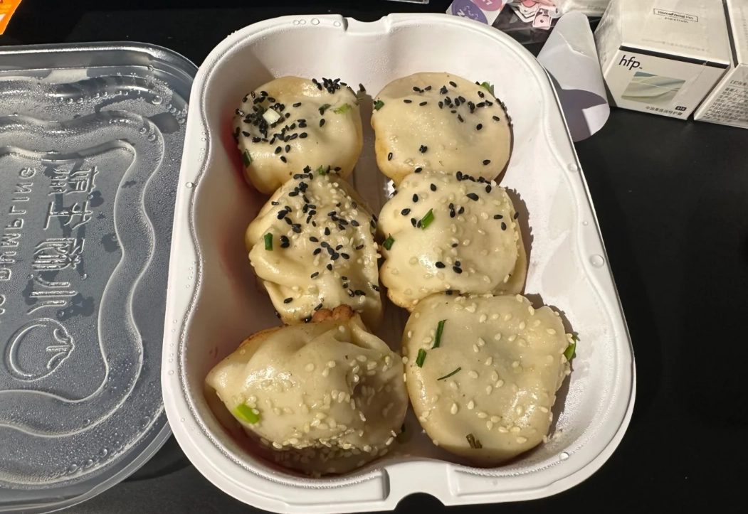what to eat at Lu Xun Park