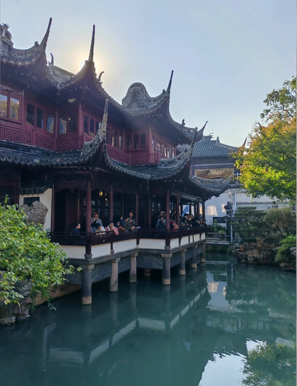 budget travel Shanghai budget travel Shanghai