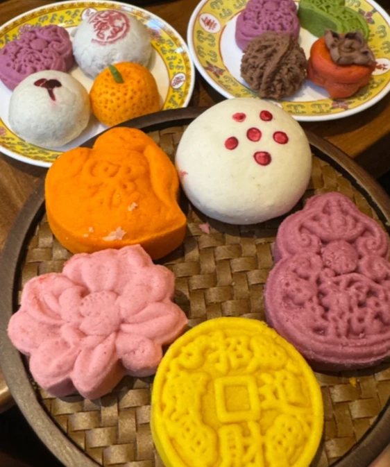 Beihai Park Food: Insider Dining Tips and Local Eateries