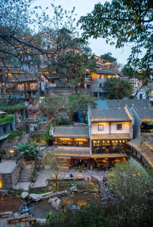 Hongya Cave