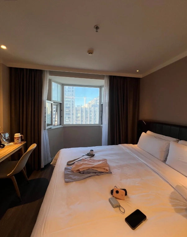 Marco Polo Bridge hotels