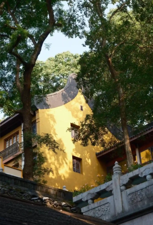 Photo of Lingyin Temple: China travel tips