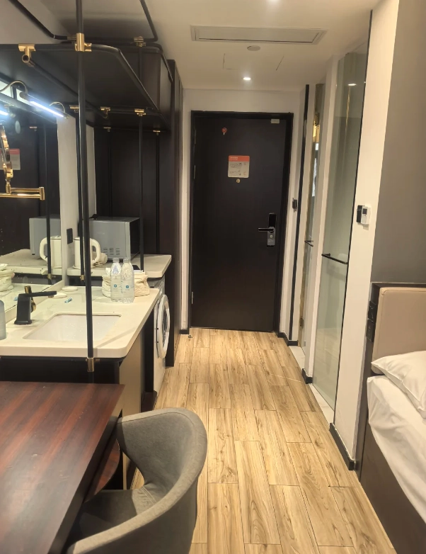 Where to Stay Near Shanghai Wild Animal Park: A Local's Accommodation Guide