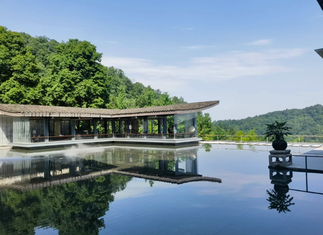 Sichuan travel hotels