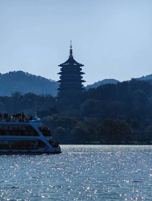 West Lake travel
