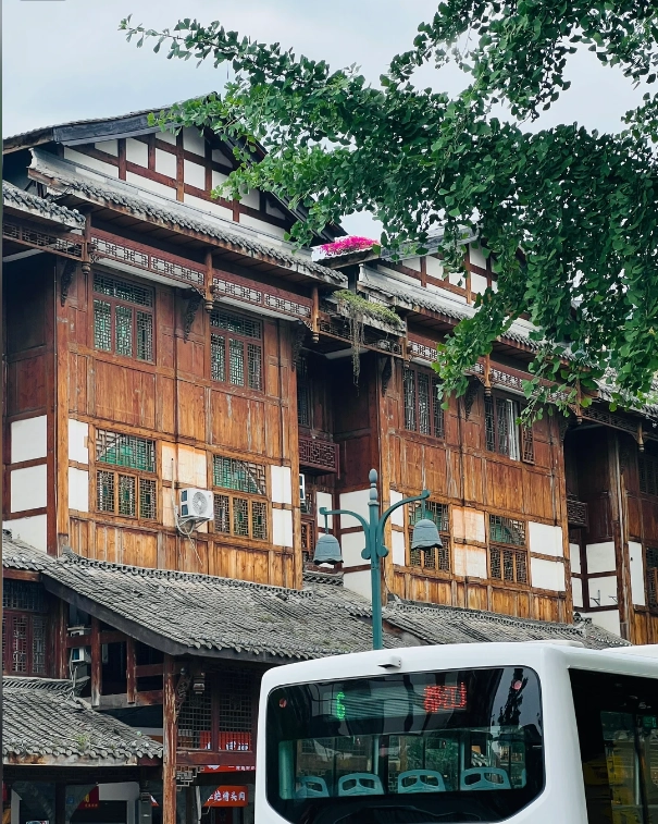 Sichuan travel lodging