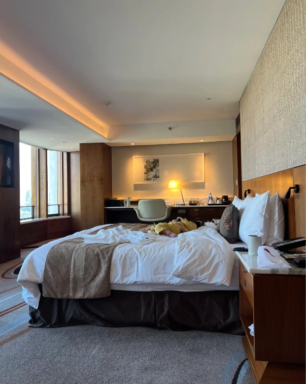Shamian Island Stay: Best Hotels & Areas for Tourists