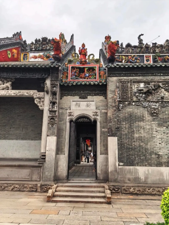 Photo of Chen Clan Ancestral Hall: Guangdong folk art