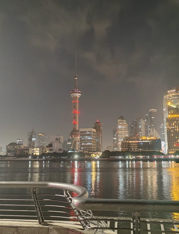 12 hour stopover Shanghai