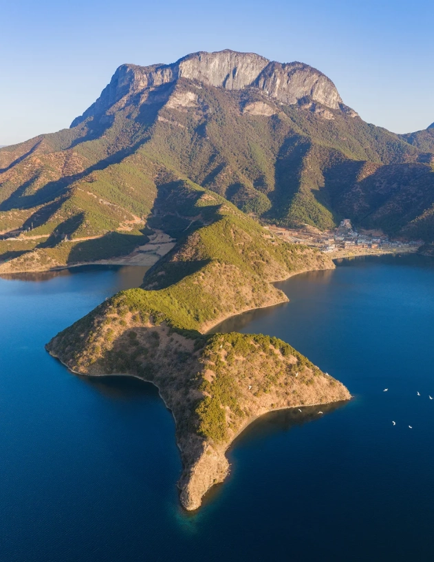 Lugu Lake