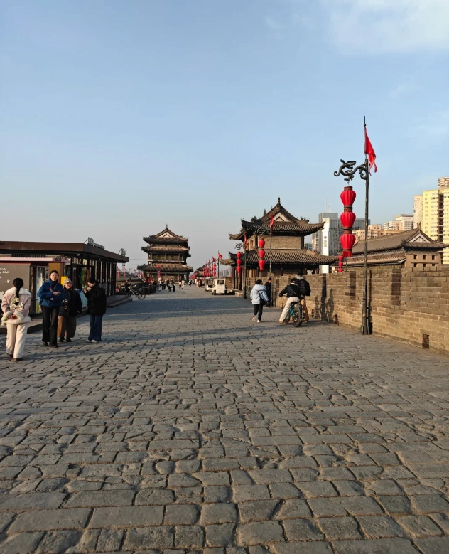Xi'an City Wall walking time Xi'an City Wall walking time