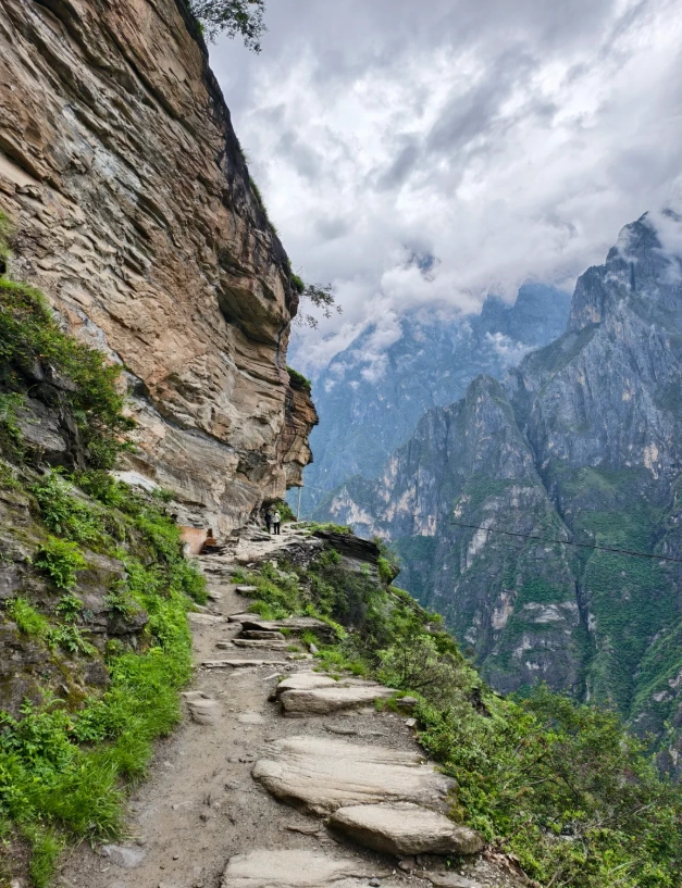 Jade Dragon Snow Mountain