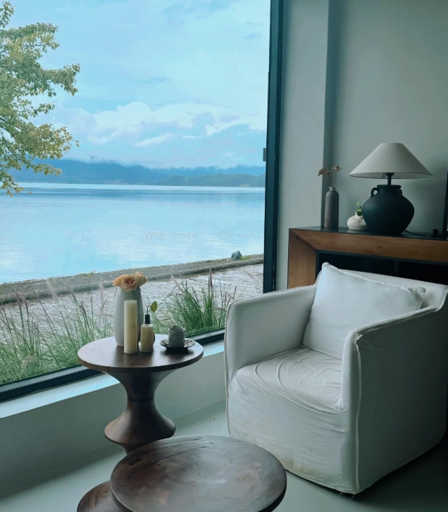 Lugu Lake accommodation