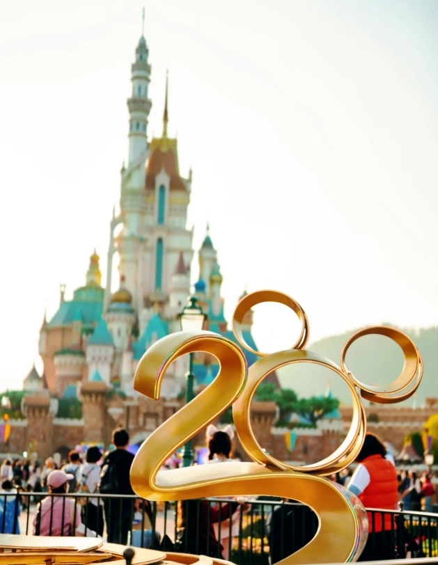 Hong Kong Disneyland crowd calendar