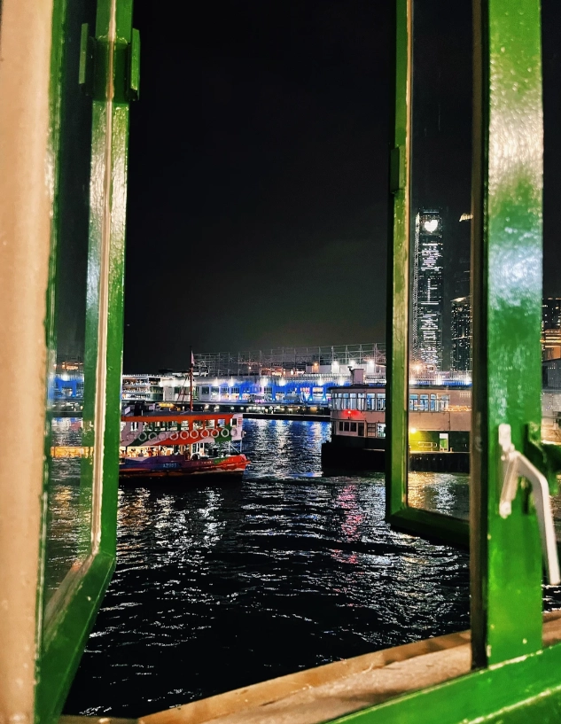 Victoria Harbour tours