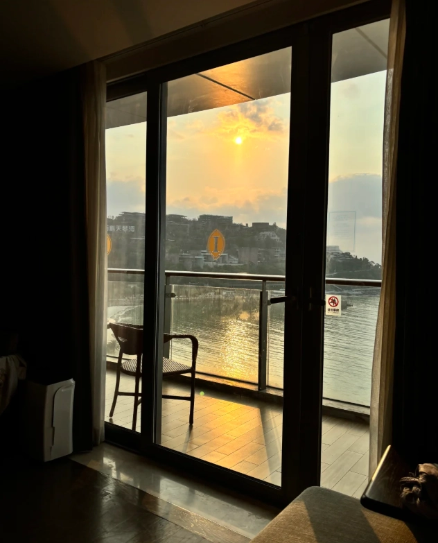 Shenzhen hotels near metro Shenzhen hotels near metro