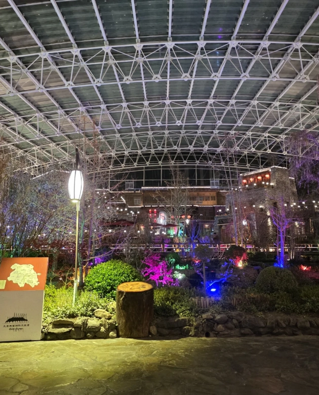 hotels near Jiuzhaigou National Park