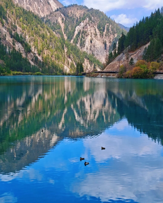Jiuzhaigou Huanglong itinerary