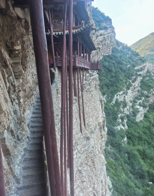 Photo of Hanging Temple: Shanxi cliff temple