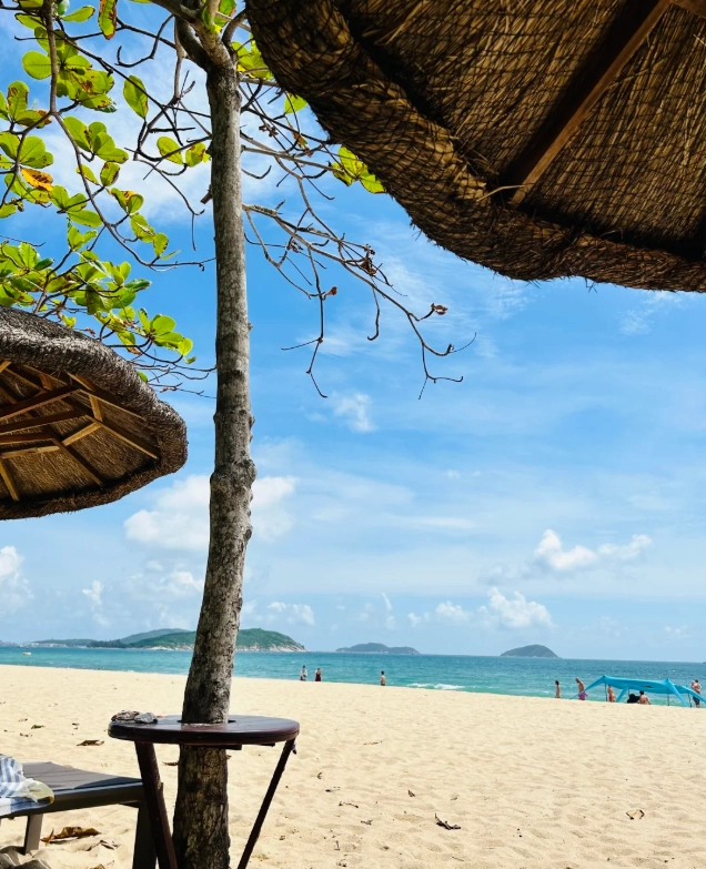 Yalong Bay restaurants Yalong Bay restaurants