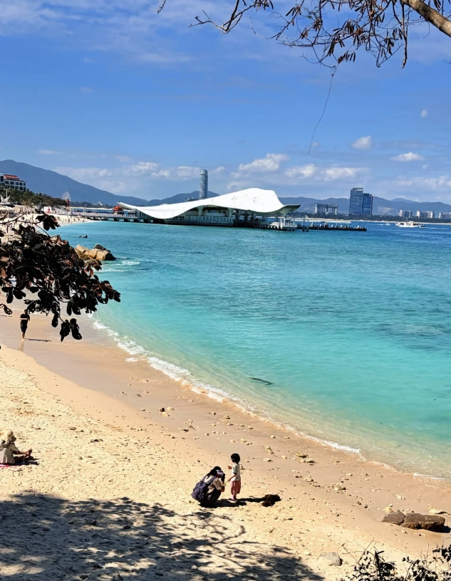 Wuzhizhou Island travel guide