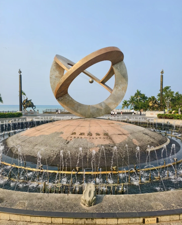 how to get to Tianya Haijiao