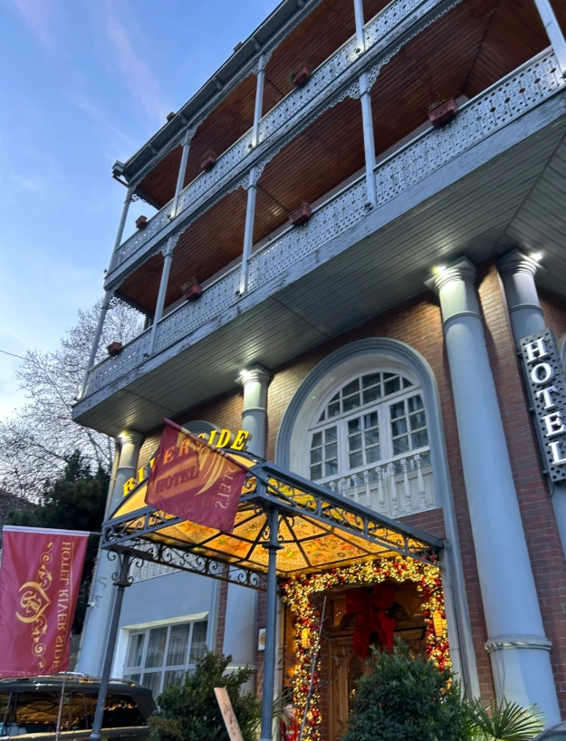 Where to Stay Near Haikou Qilou Old Street: Top 5 Neighbourhoods & Hotels