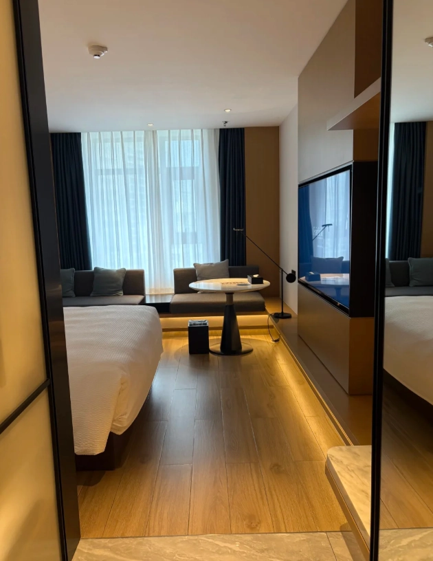 budget hotels Haikou volcano