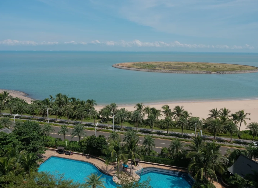 Where to Stay Near Hainan Tropical Wildlife Park: Top Hotels & Insider Tips