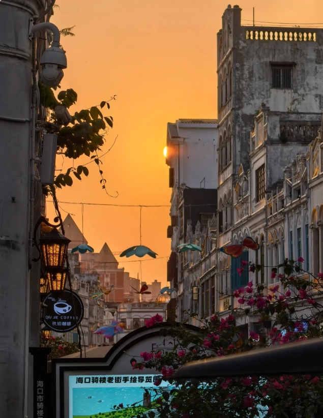 Haikou 5-Day Itinerary: Beaches, Volcanoes & Local Eats