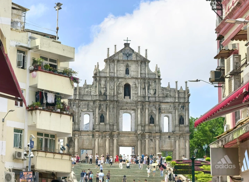 best time to visit Ruins of St. Paul's