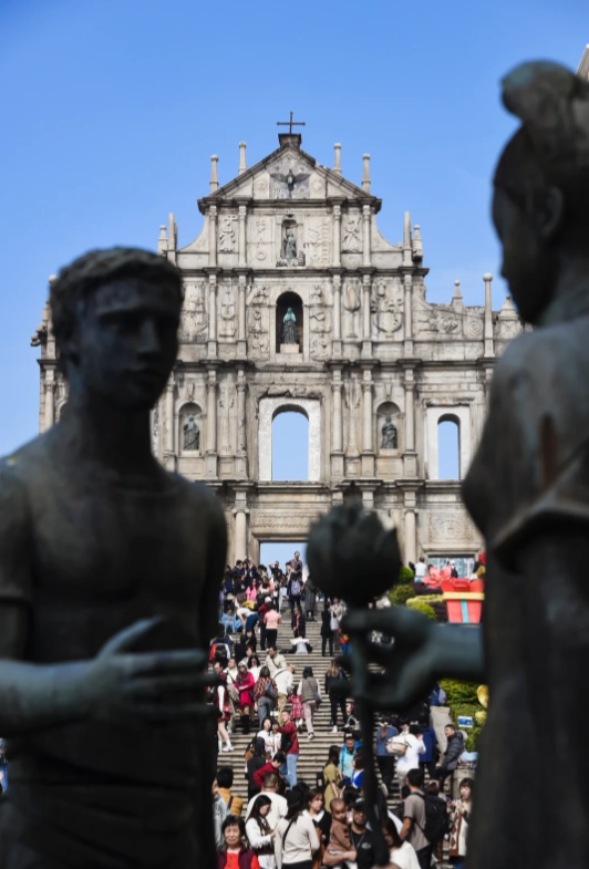 Ruins of St. Paul's Worth Visiting? Honest Tips & Tricks