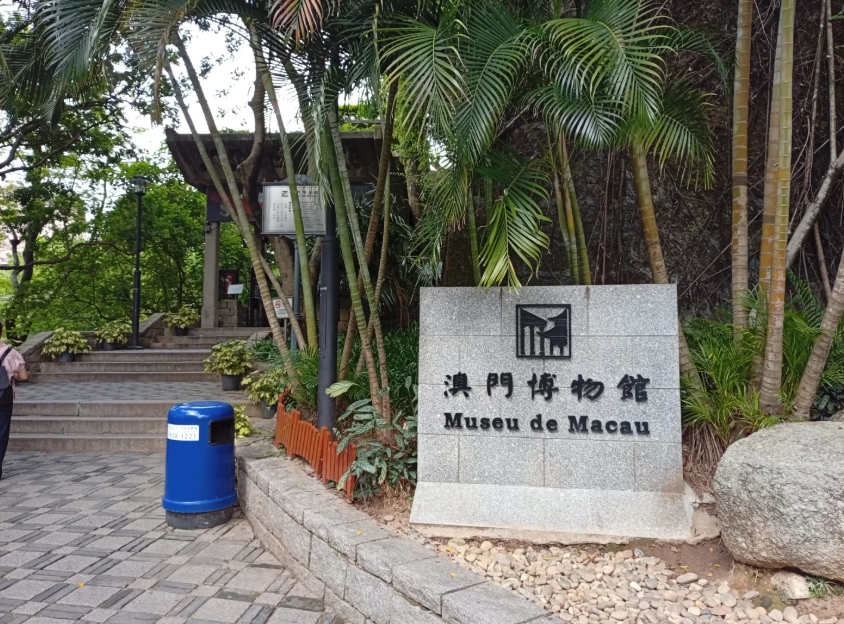 Macau food guide