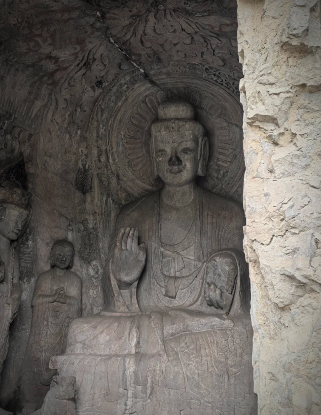 Longmen Grottoes tips Longmen Grottoes tips