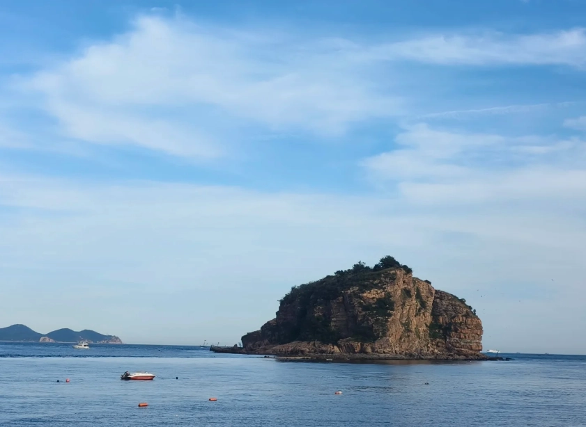 Dalian travel guide Dalian travel guide