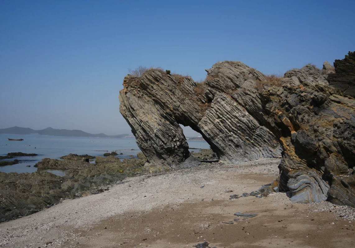 Photo of Golden Pebble Beach National Geopark: Golden Pebble Beach opening hours