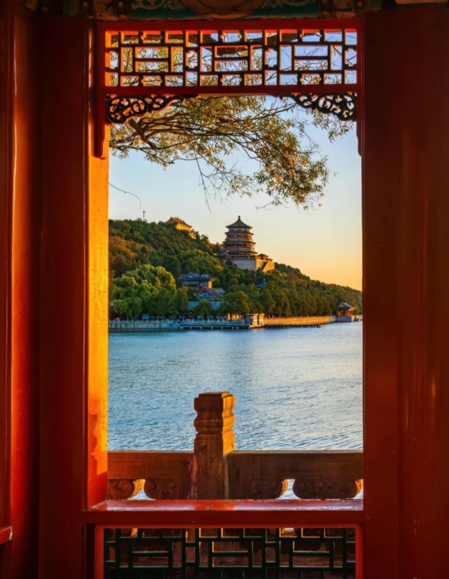 Chengde Mountain Resort: My Insider Tips to Skip the Tour Bus Crowds