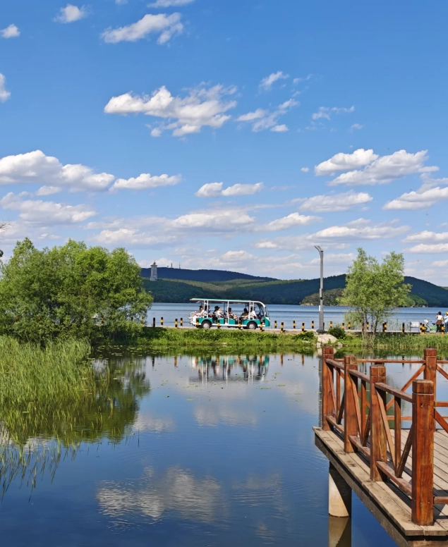Photo of Jingyuetan National Forest Park: Jingyuetan winter activities