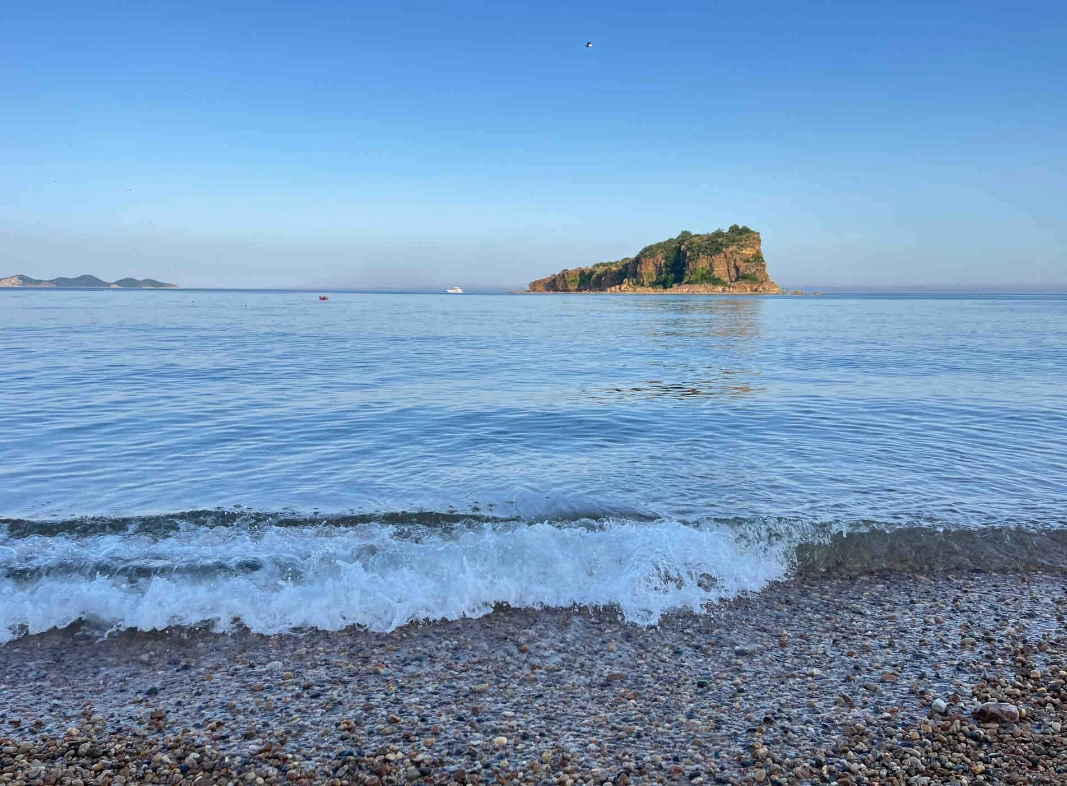 Dalian travel guide Dalian travel guide